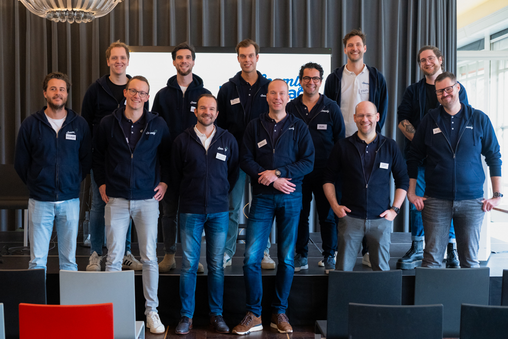 Groepsfoto van het Seamly team